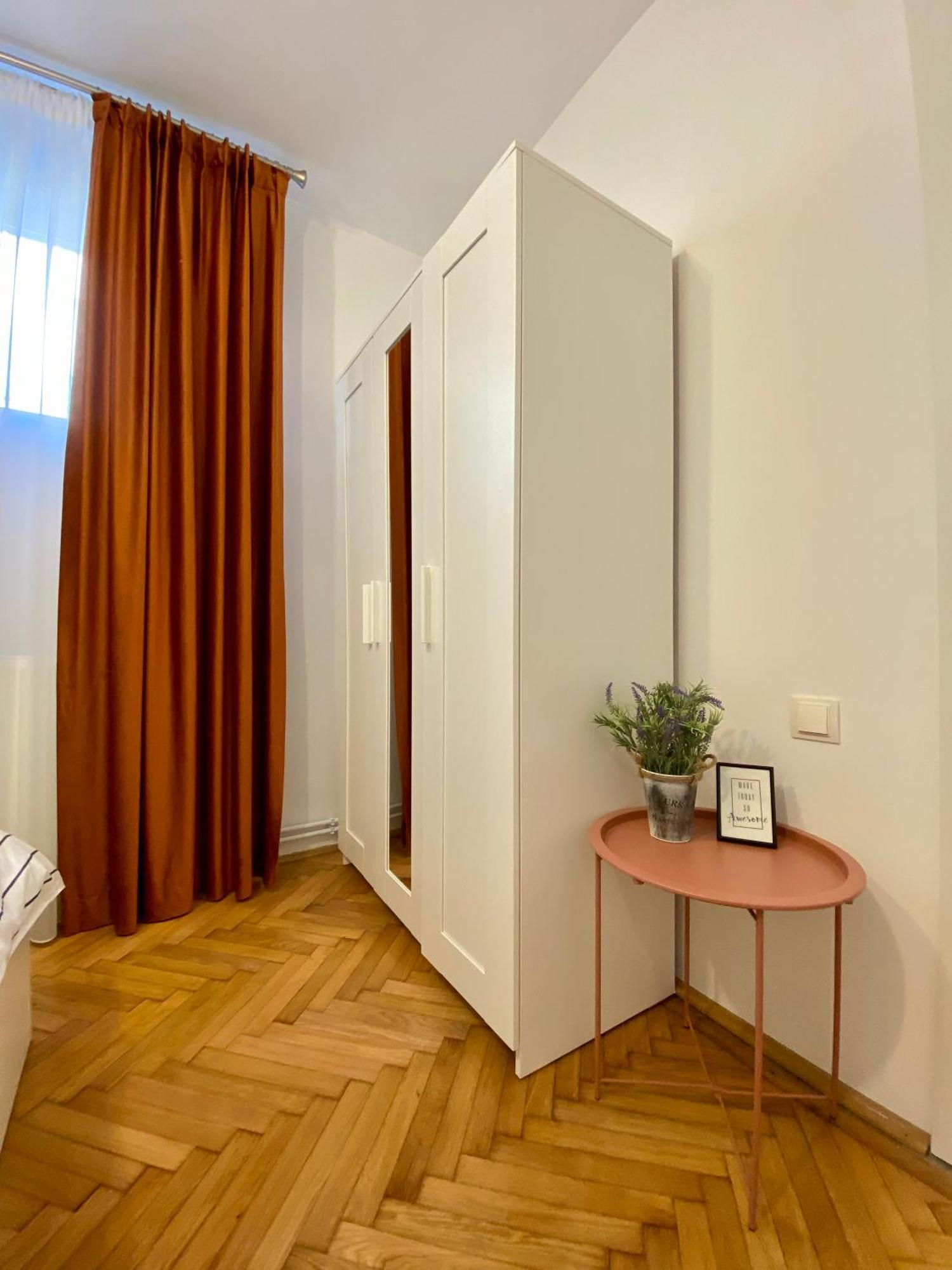 Deluxe Apartment #Casamihai Free Parking Brasov Luaran gambar