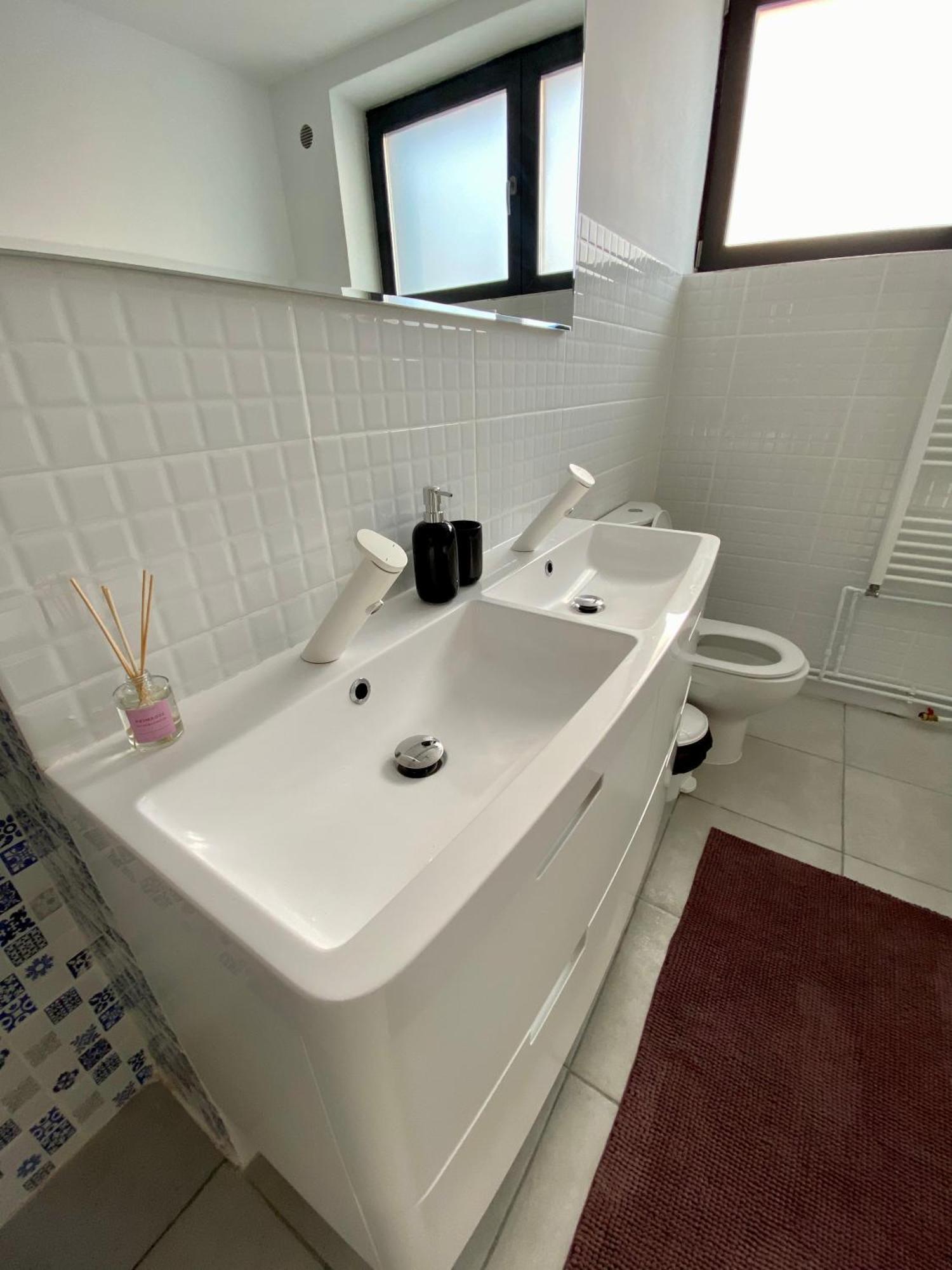 Deluxe Apartment #Casamihai Free Parking Brasov Luaran gambar
